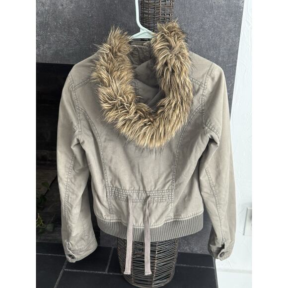 VTG HOLLISTER GRAIL Y2K Olive Bomber Flannel Lined Detachable Fur Trim Hoodie - Picture 3 of 16